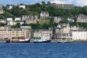 McCaigs Tower, Oban Bay